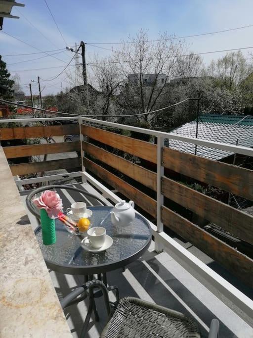 Cozy 1-Bdrm Apt In Dubec, Ideal For Work Or Study Sesvete Exterior foto